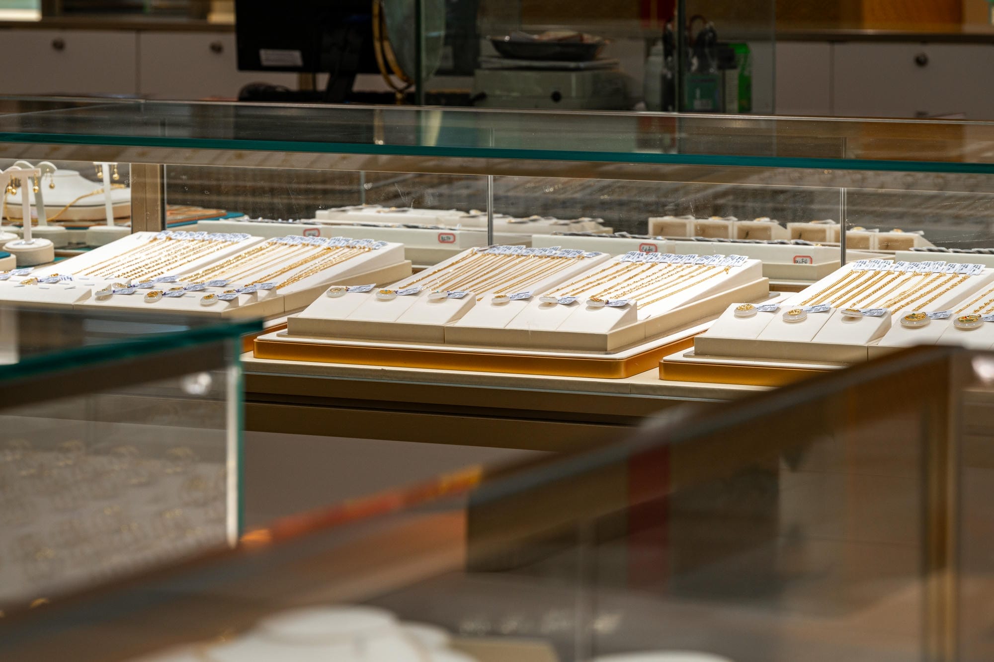 江西南昌国际珠宝城中国黄金珠宝照明案例