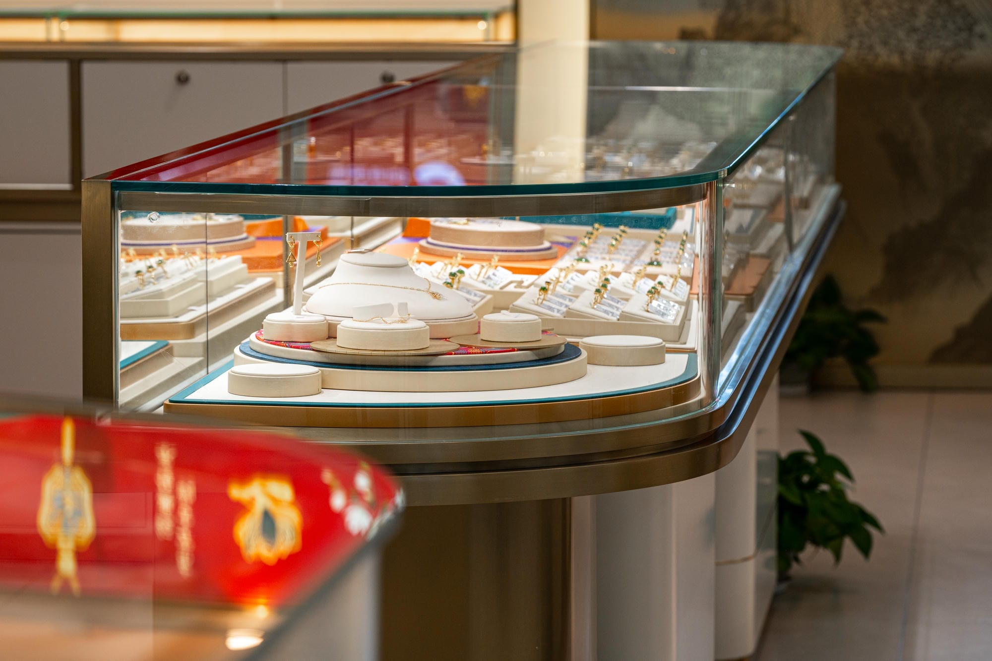 江西南昌国际珠宝城中国黄金珠宝照明案例